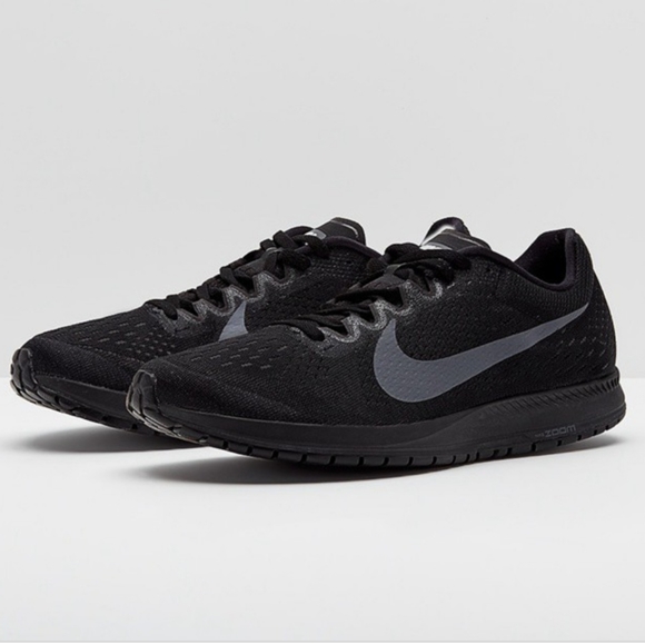 nike zoom streak womens